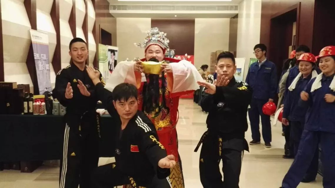 抚州商会南昌洪城分会诚邀星华精武商演助威