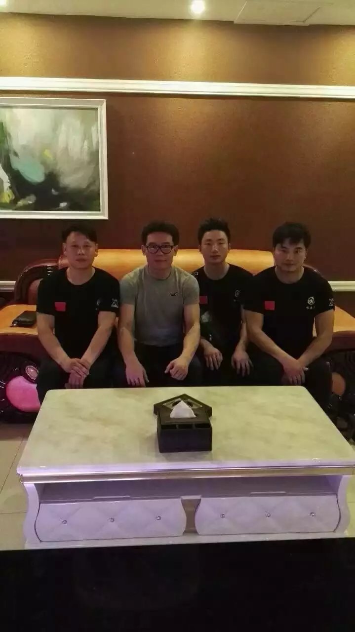 馆长和蔡师叔合影