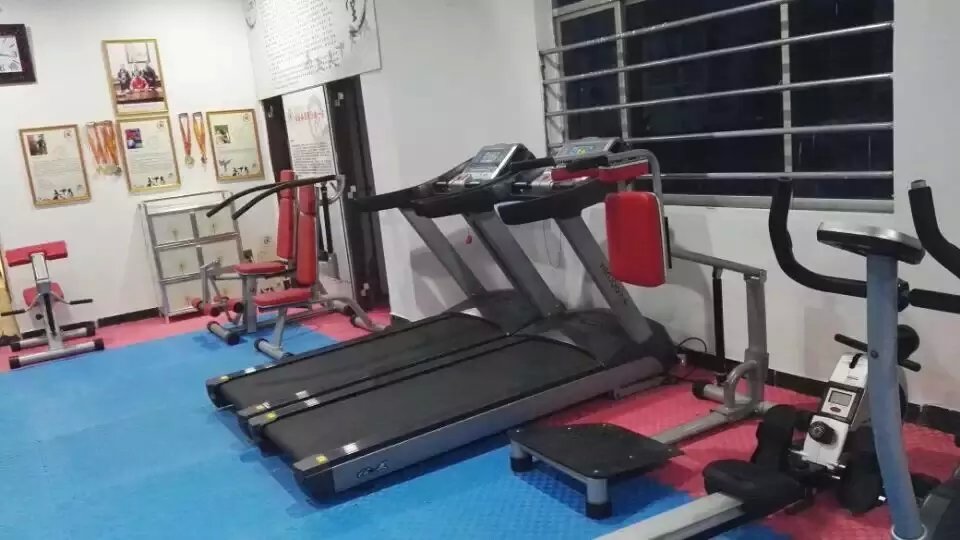 训练场地